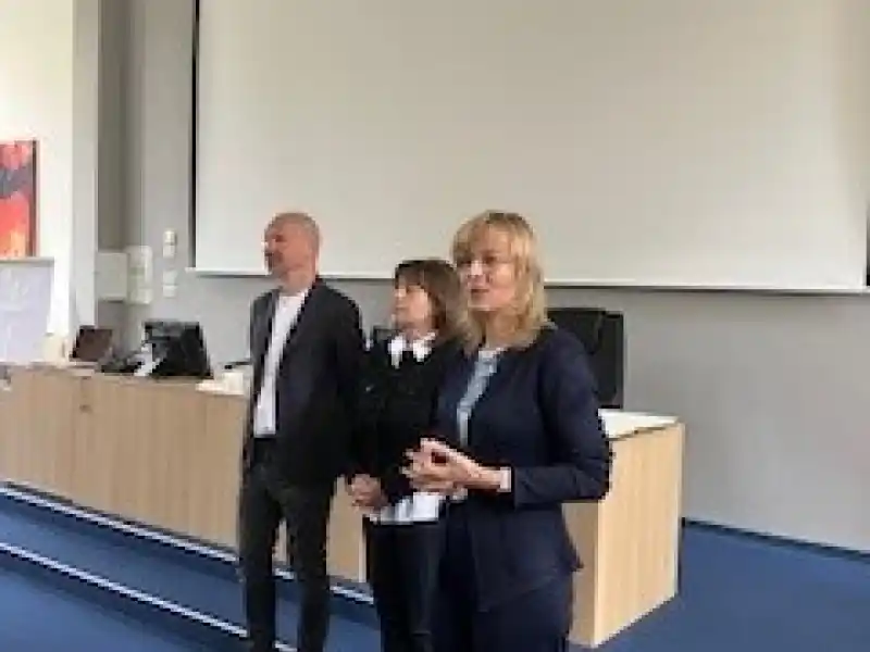 Přednáška „Na hraně“